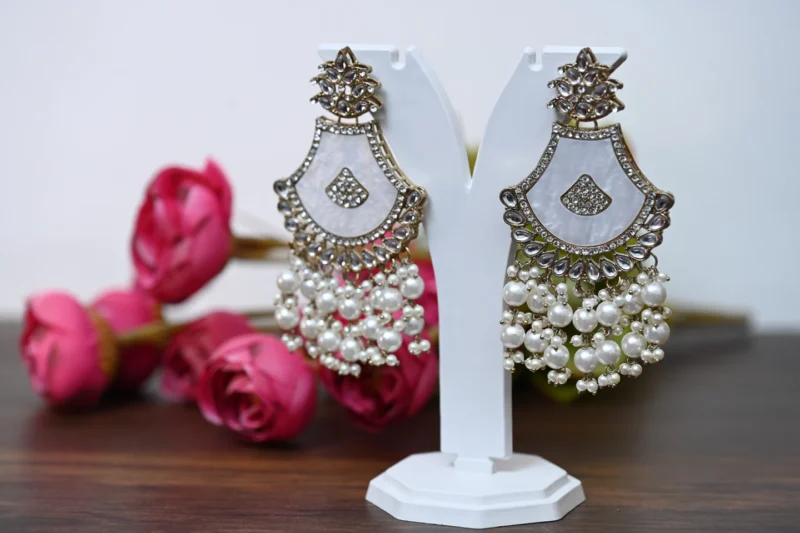 Chandra Tara Pearl Earrings - Image 5