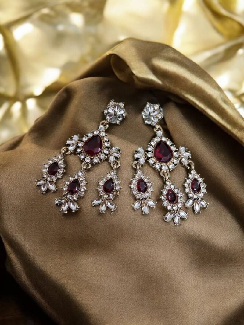 Avantika Kundan Earrings Ruby - Image 3