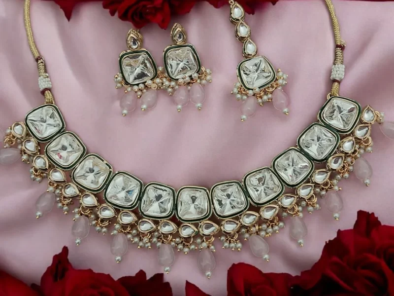 Aahana Polki Kundan Pink pearl necklace Set