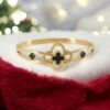 Midnight Clover Bracelet – Anti-Tarnish Gold Elegance